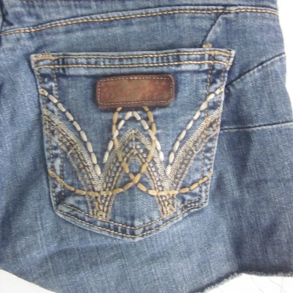 Wrangler Womens Size 0 / 34 Cut Off Blue Denim Cotton Short Shorts 2